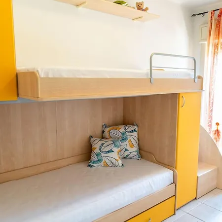 Saras Terrasse By Interhome Διαμέρισμα